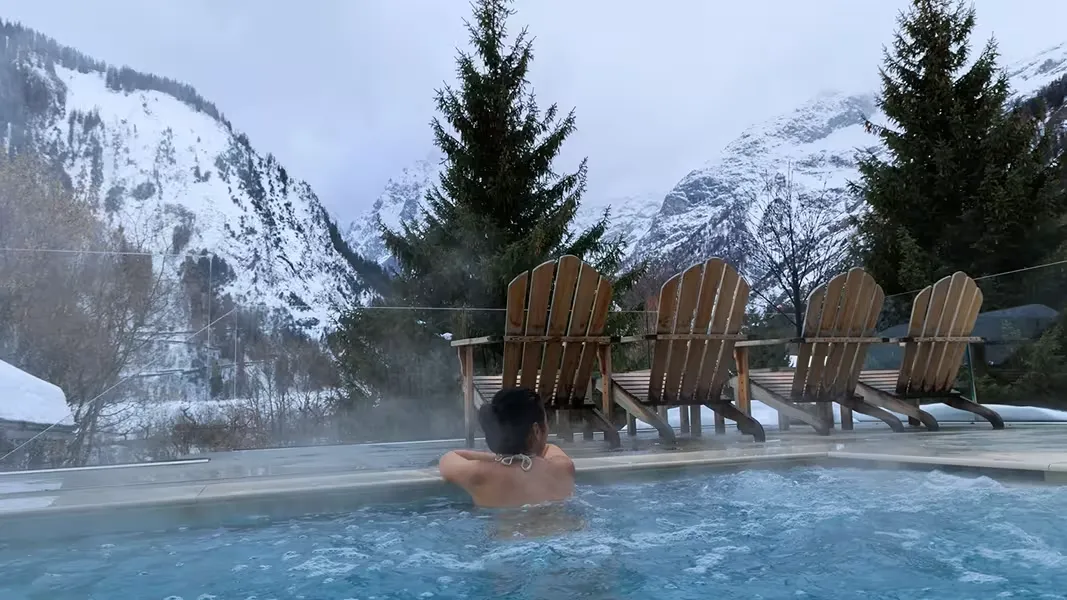 Heated Swimming Pool with Temperature Controller system for comfortable year round swimming